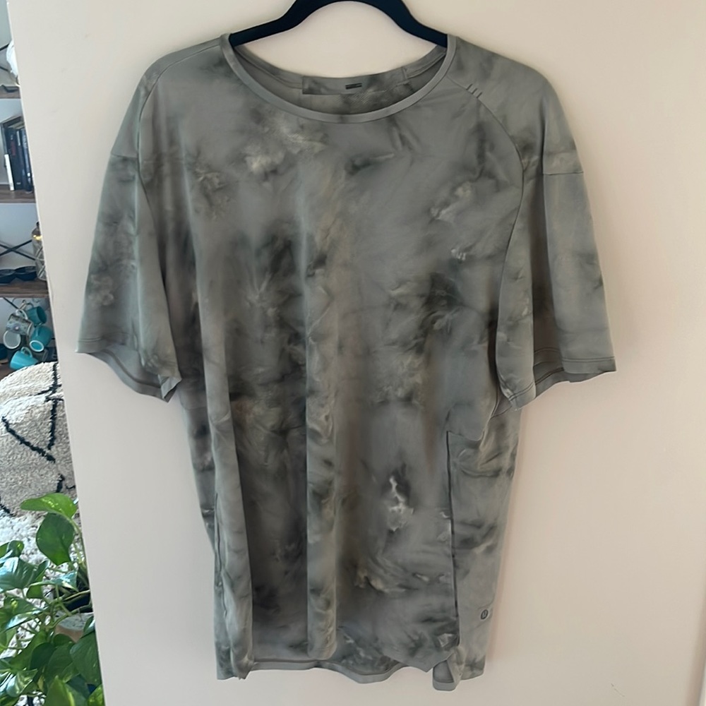 Lululemon light tie dye workout wear